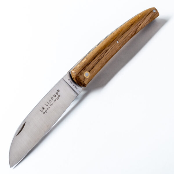 Le Liadou Taschenmesser handziseliert mit Fasseiche Griff Braun