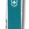 Victorinox Classic SD Alox Wild Jungle Taschenmesser für den Schlüsselbund in blau – Bild 2