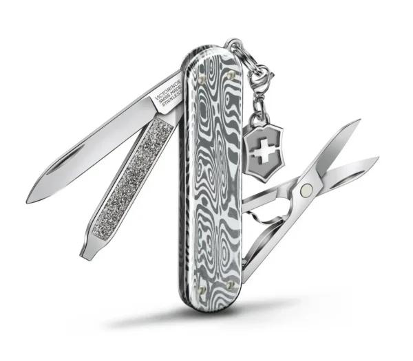 Victorinox Classic SD Brilliant Damast Taschenmesser mit 5 Funktionen