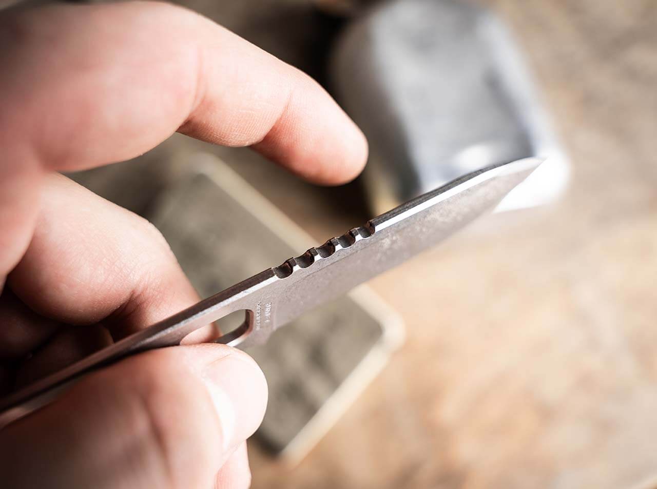 BFF Packlite Neckknife aus MagnaCut mit Kydexscheide – Bild 5