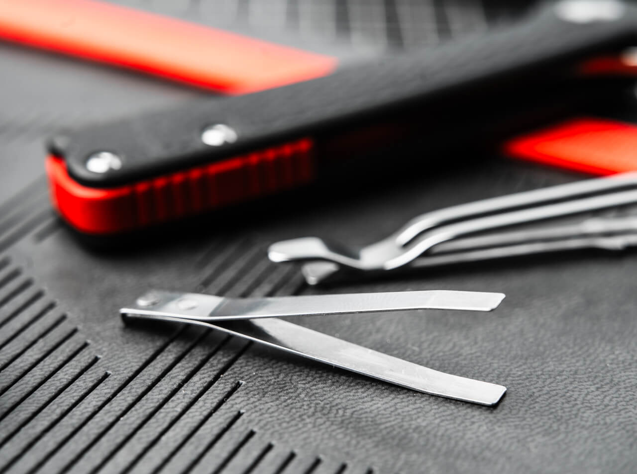 Böker Plus Fire Ant Black Flipjoint Einhandmesser mit Hosenclip – Bild 5