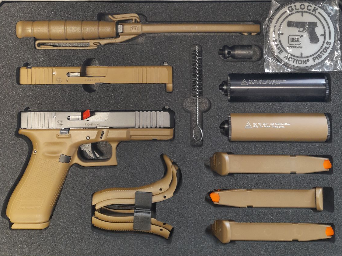 GLOCK 17 Gen5 SV Double Set 9 mm P.A.K., Black and Coyote