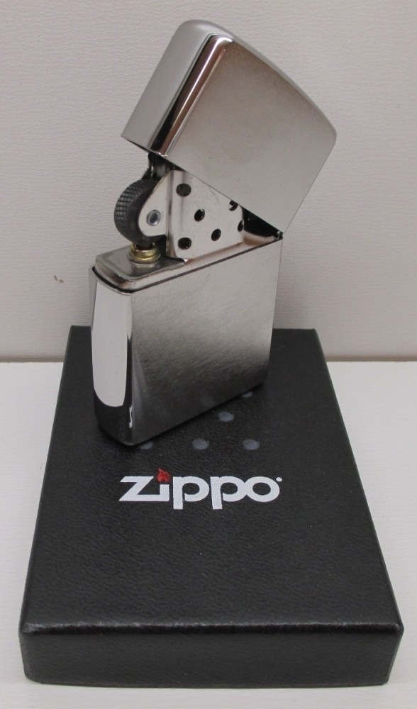 ZIPPO Benzinfeuerzeug "chrom gebürstet" in silber – Bild 3